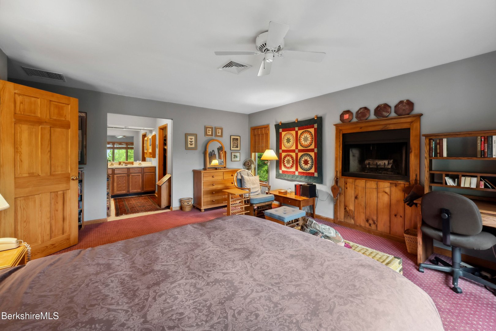 29 Old Village Rd Photo 32