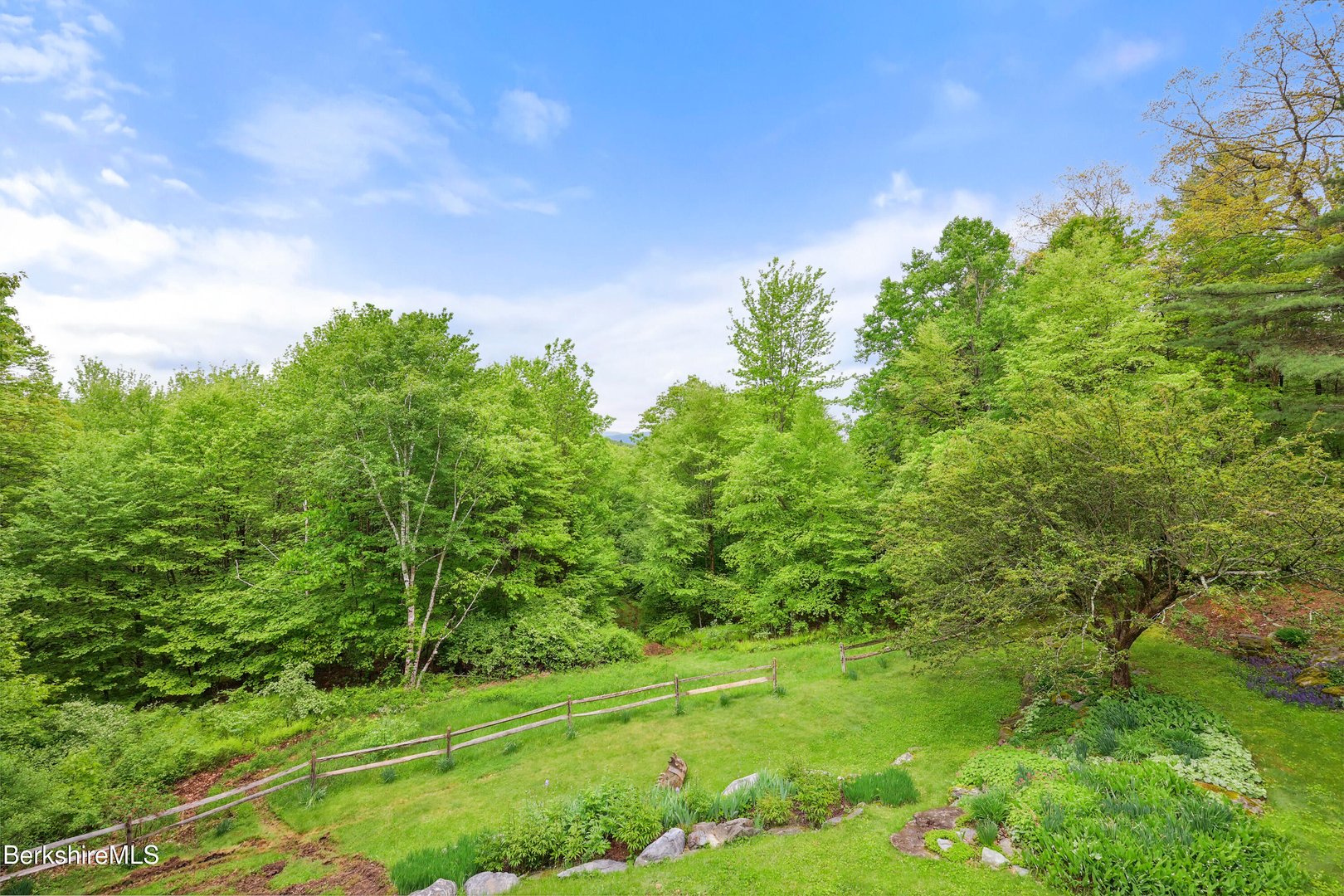 29 Old Village Rd Photo 62