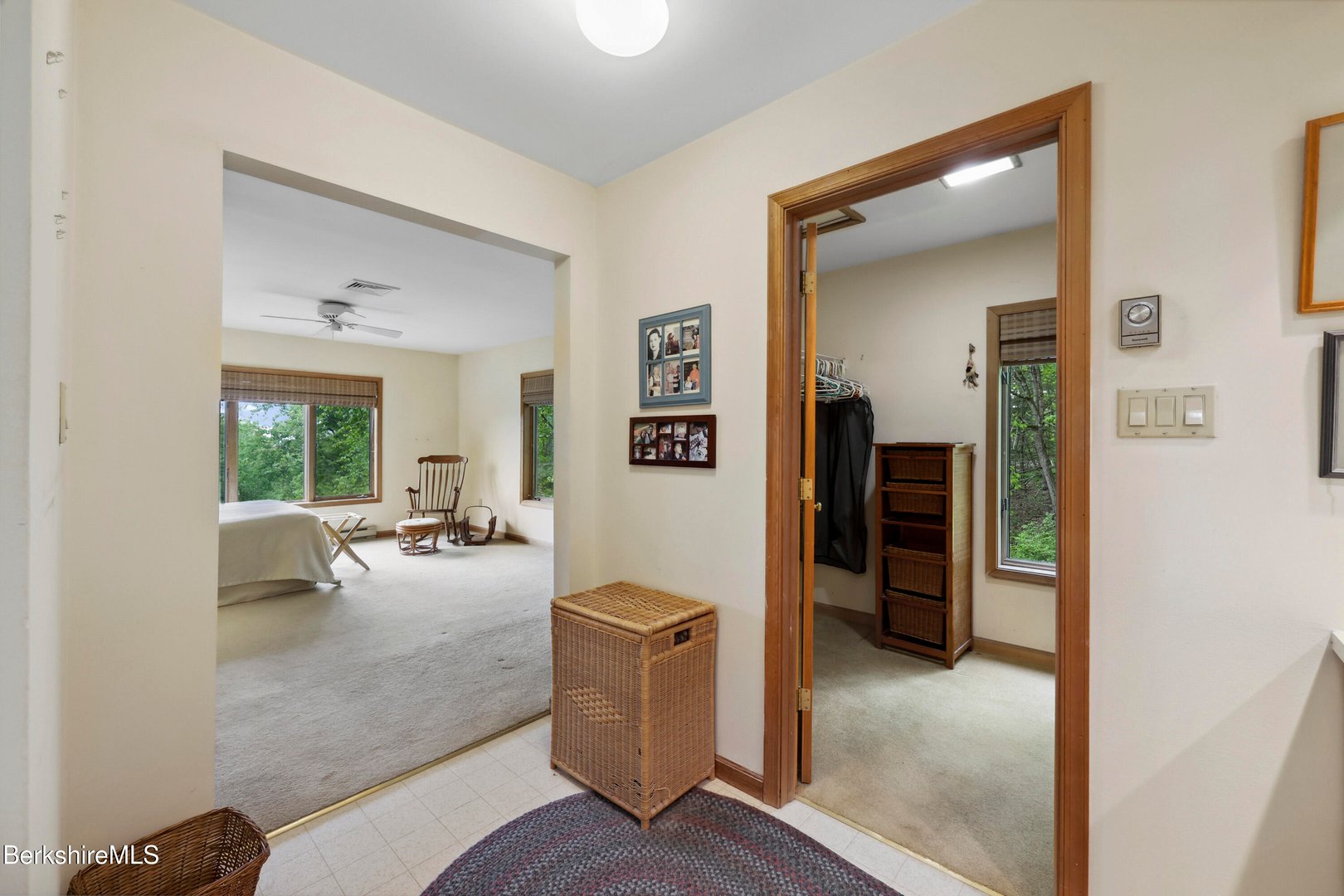 29 Old Village Rd Photo 38