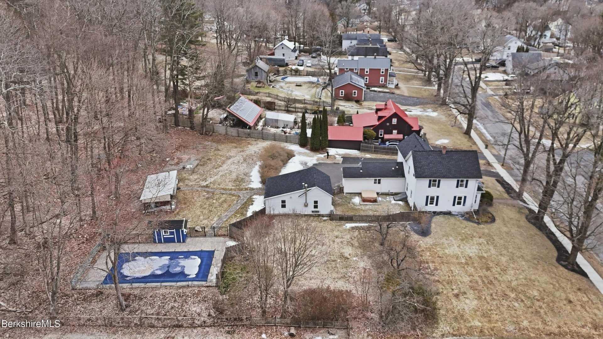 165 High St Photo 36