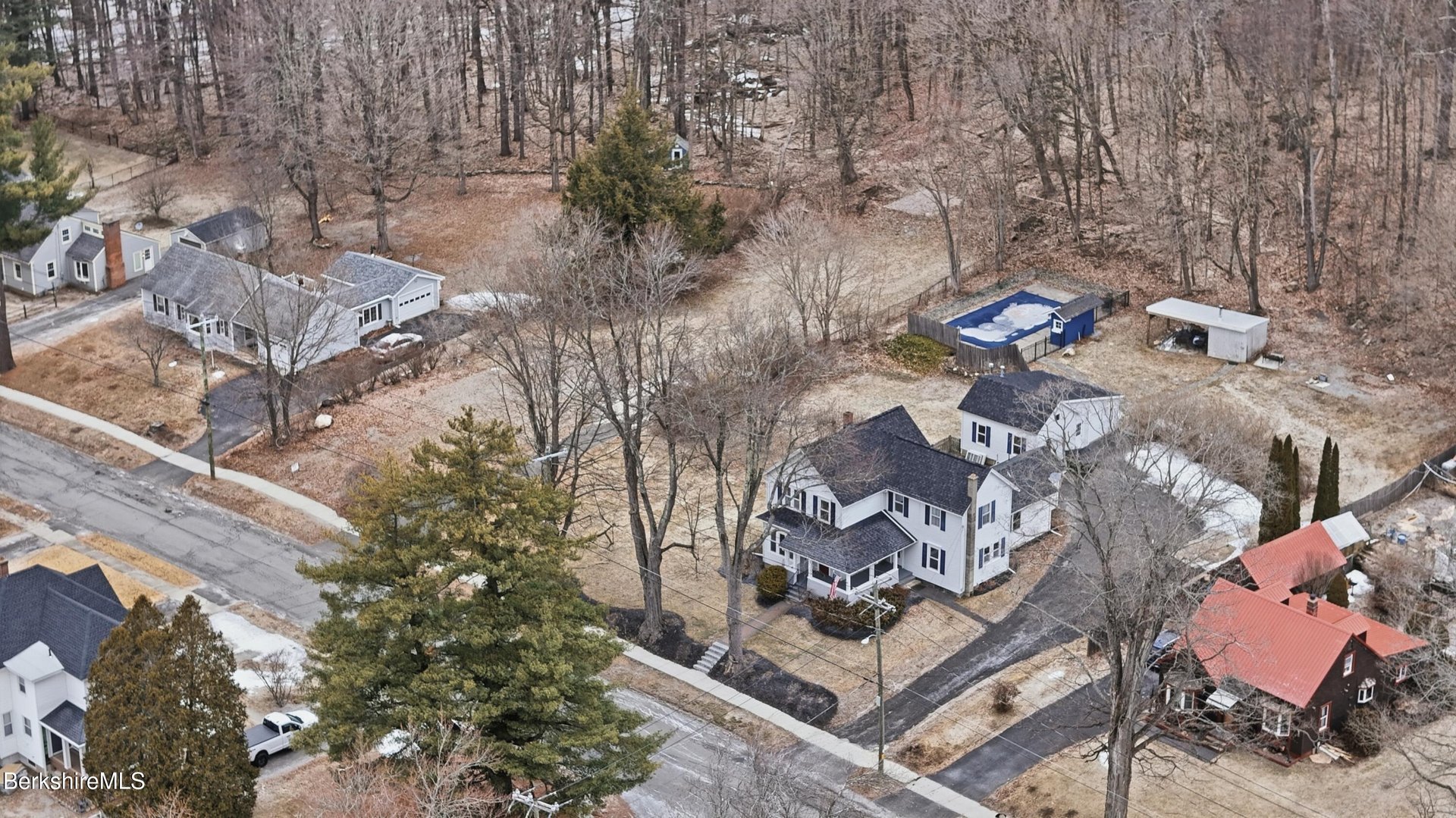 165 High St Photo 37