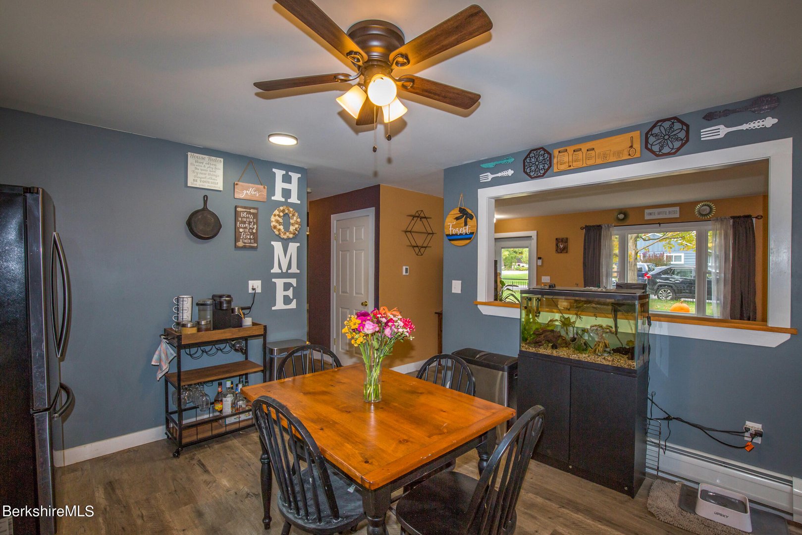 2 Walnut St Photo 11