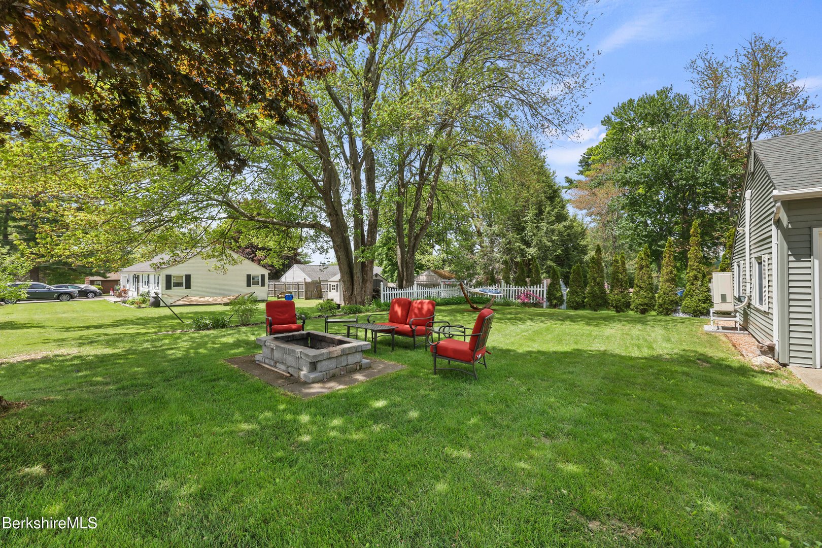 97 Morningview Dr Photo 6