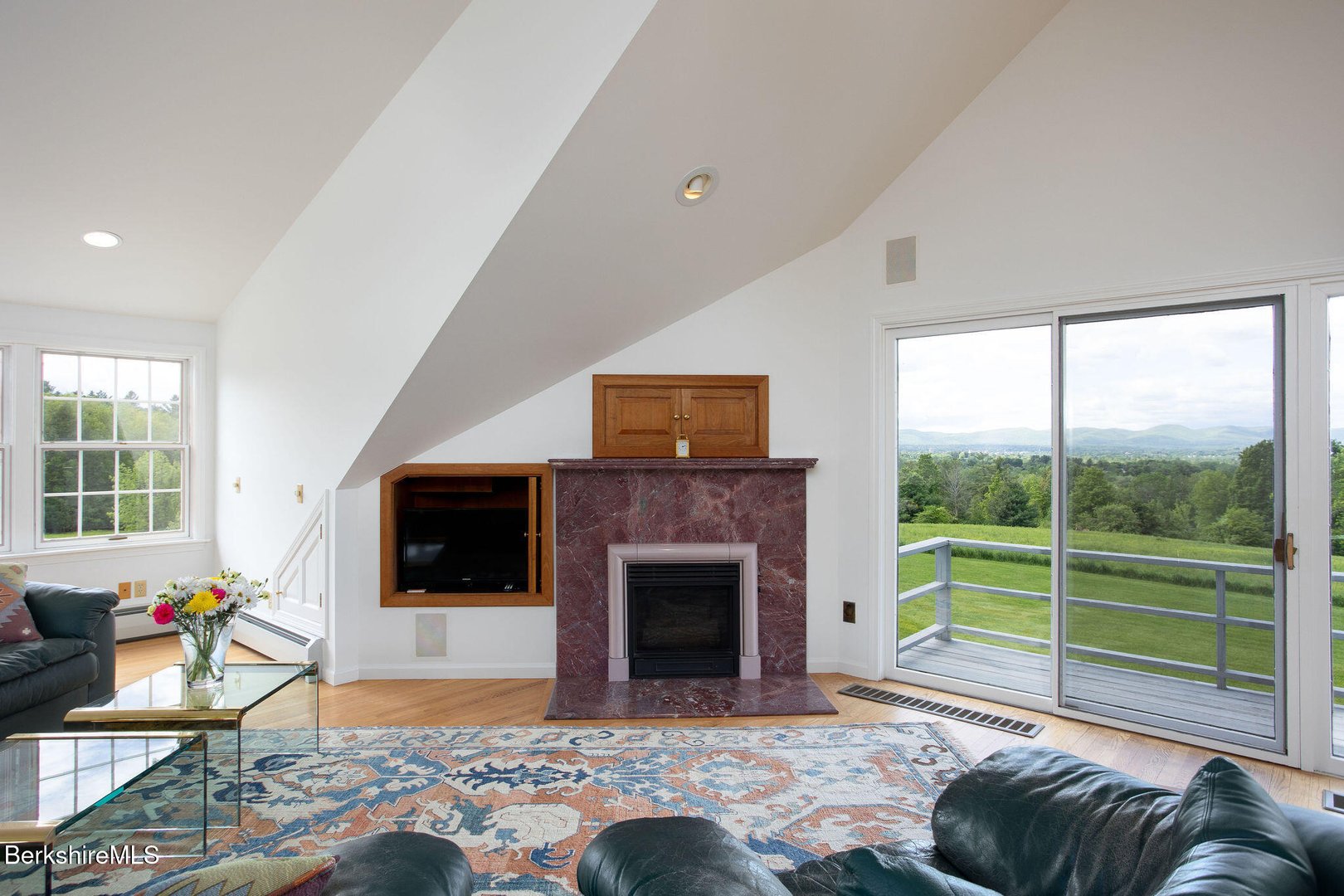 408 Washington Mountain Rd Photo 45