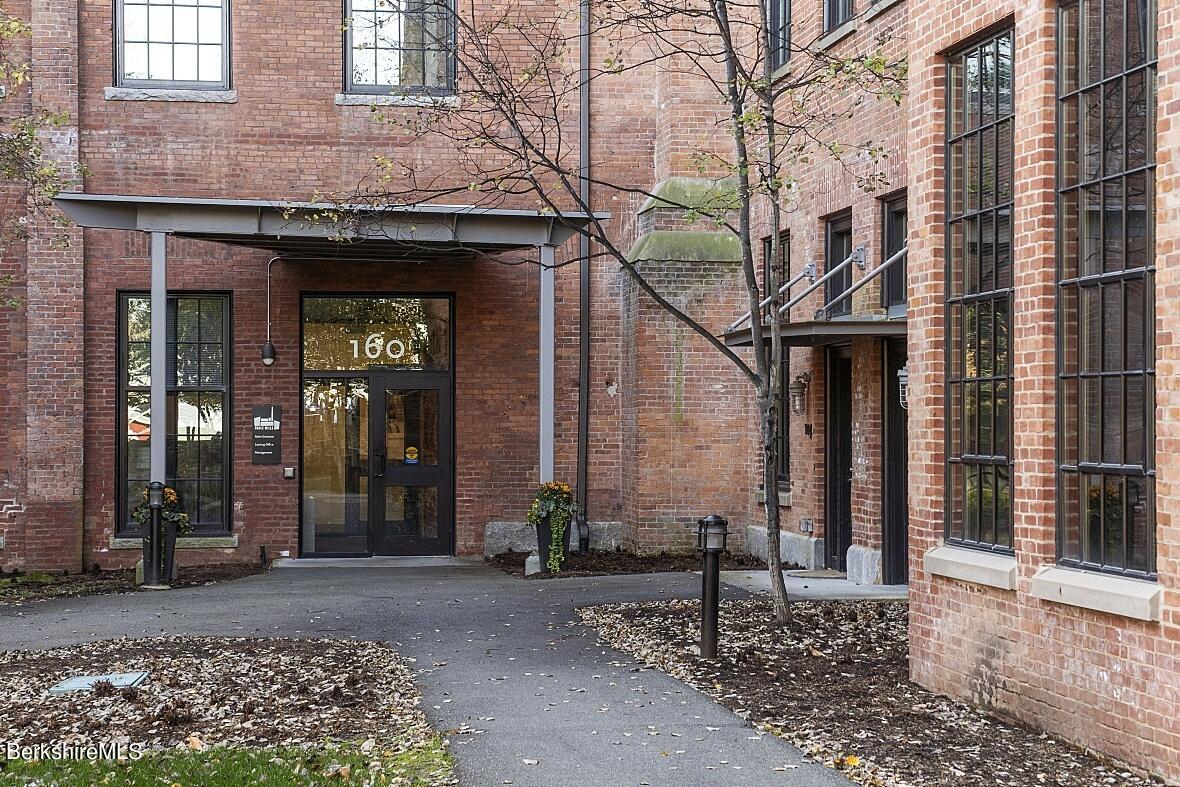 160 Water St  #407 Photo 27