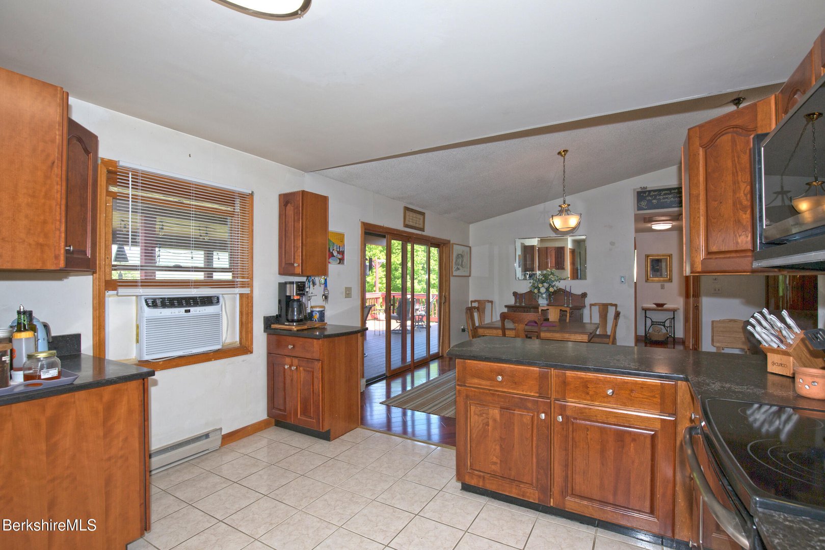 222 Brough Rd Photo 19