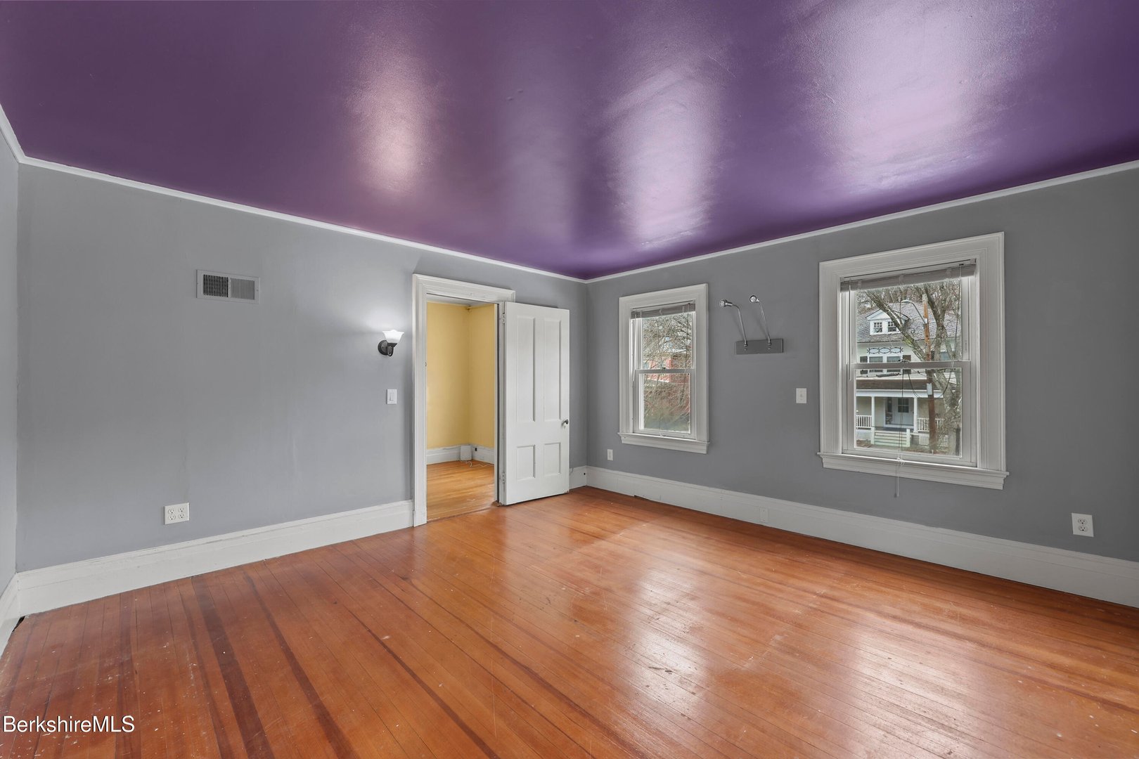 82 Cherry St Photo 29