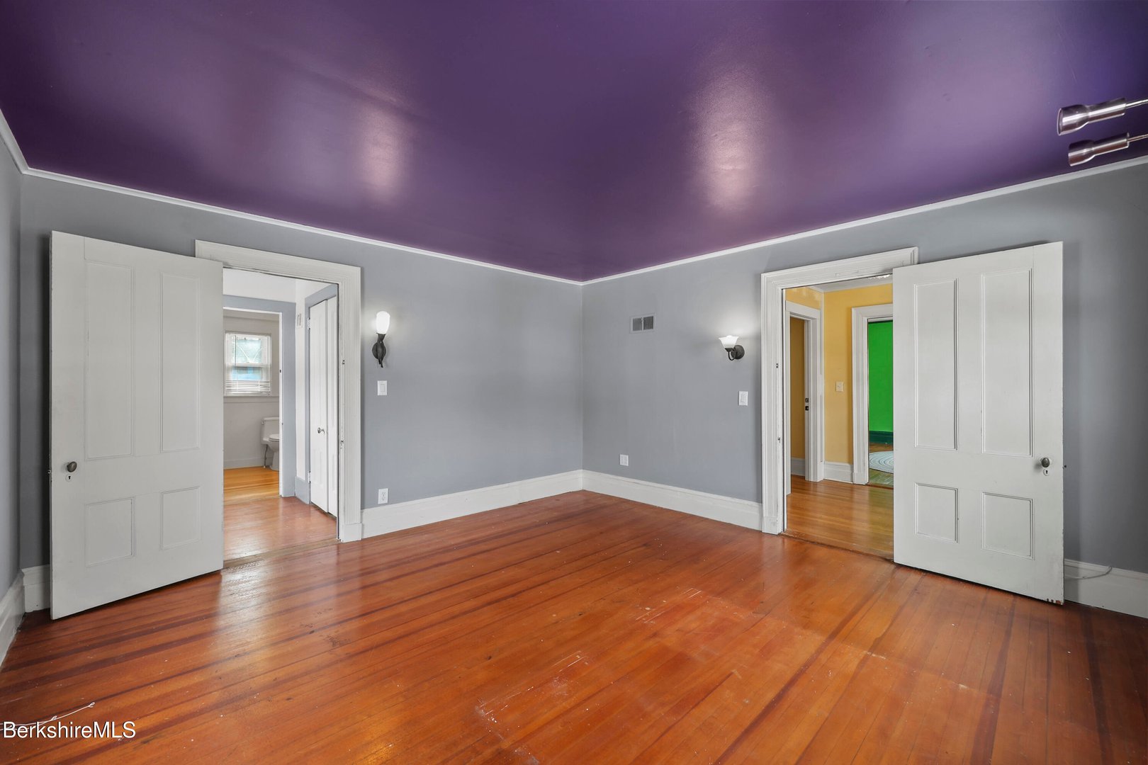 82 Cherry St Photo 30