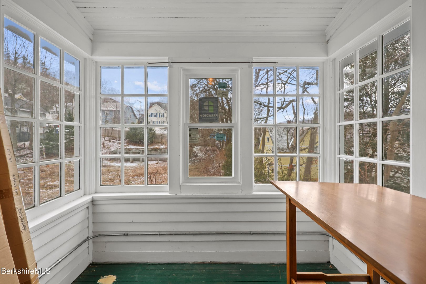 82 Cherry St Photo 36