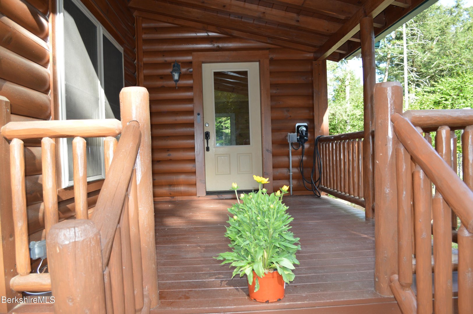 223 Silver Leaf Dr Photo 26