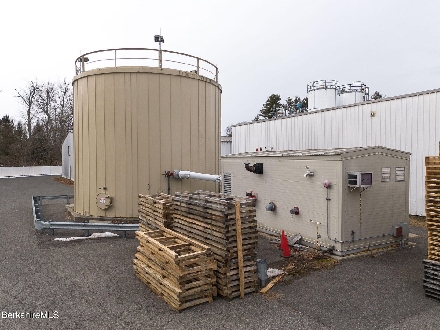 119 Salisbury Rd Photo 10