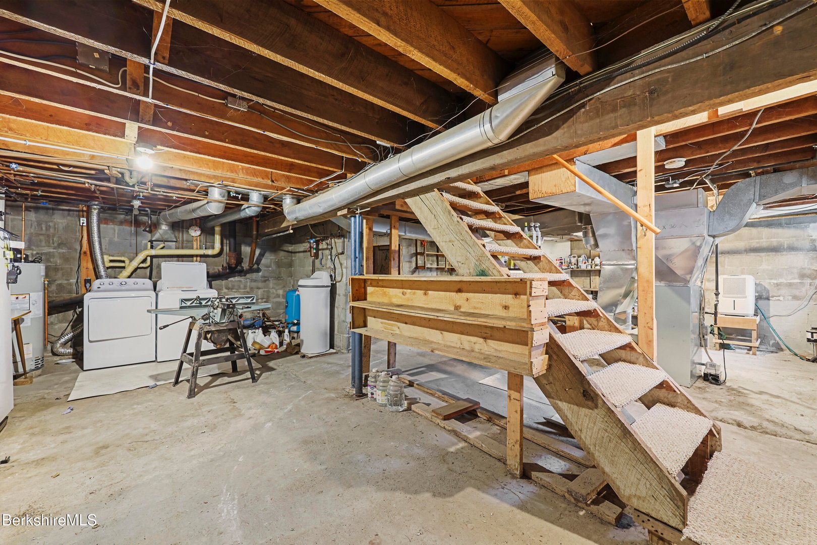 1772 Swamp Rd Photo 46