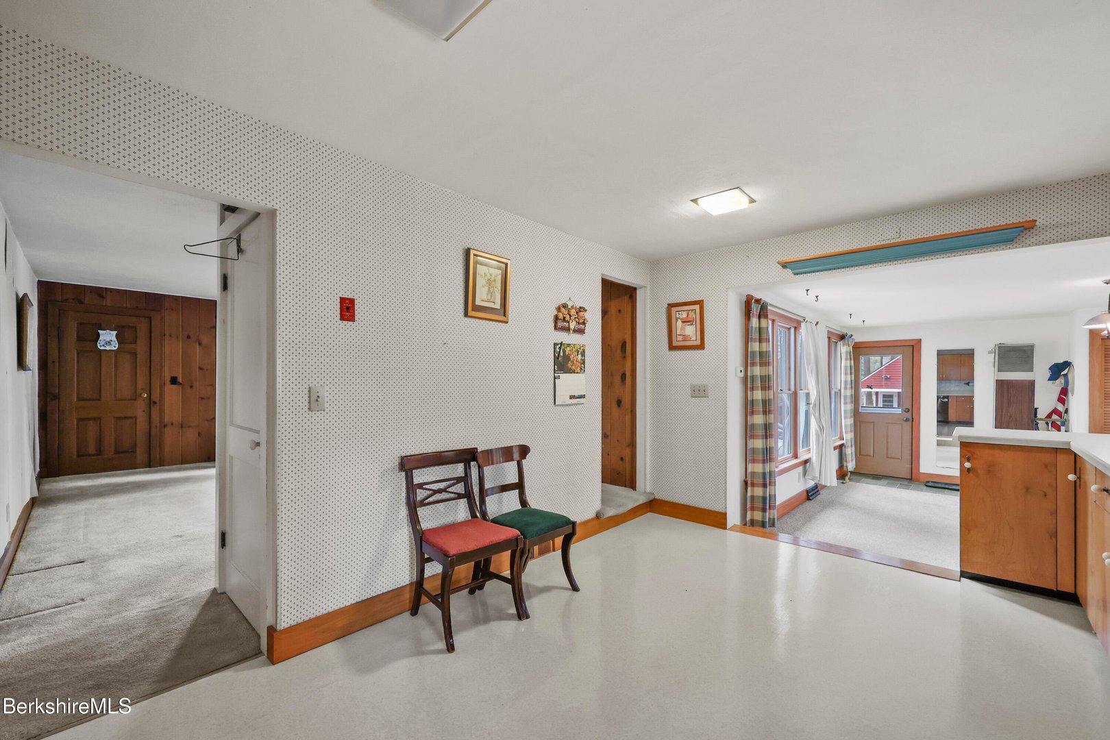 1772 Swamp Rd Photo 18