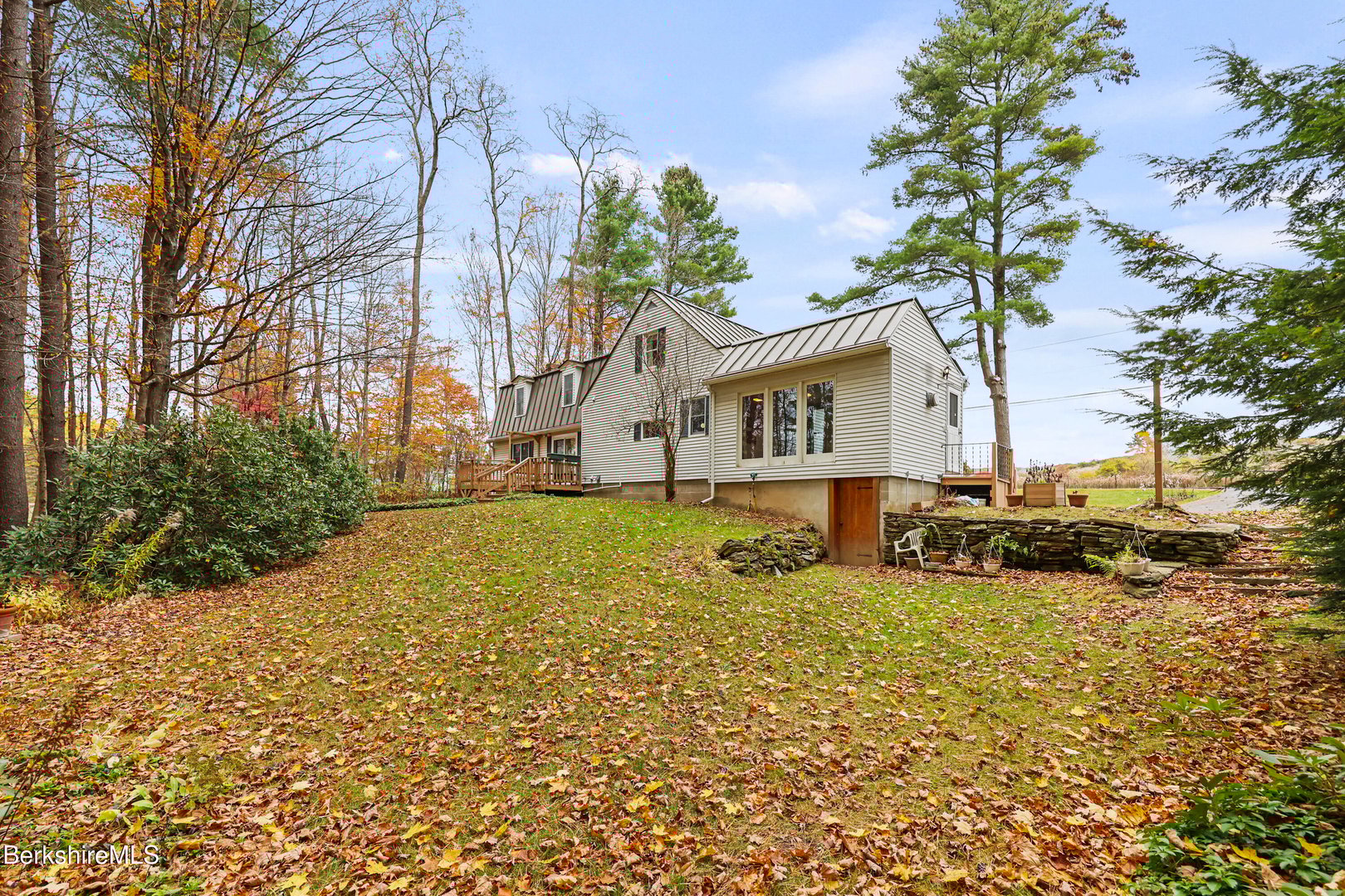 1772 Swamp Rd Photo 7