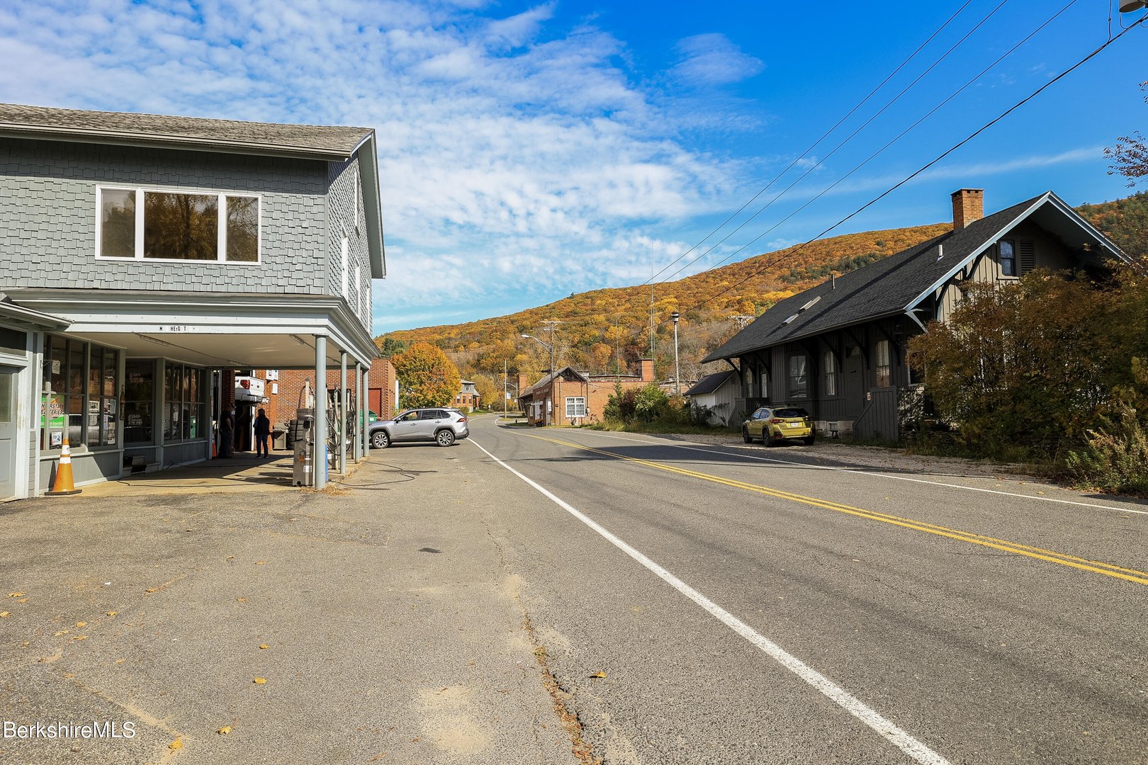 163 Front St Photo 21