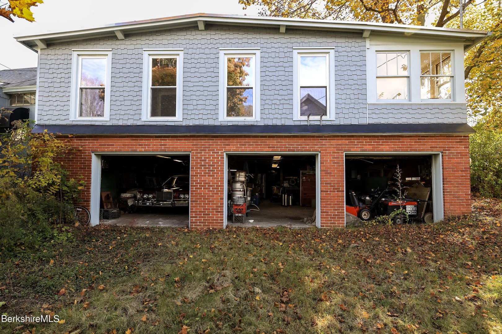 163 Front St Photo 14