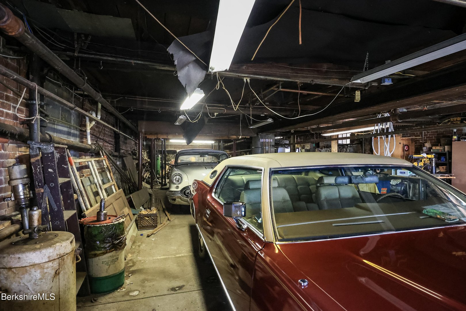 163 Front St Photo 18