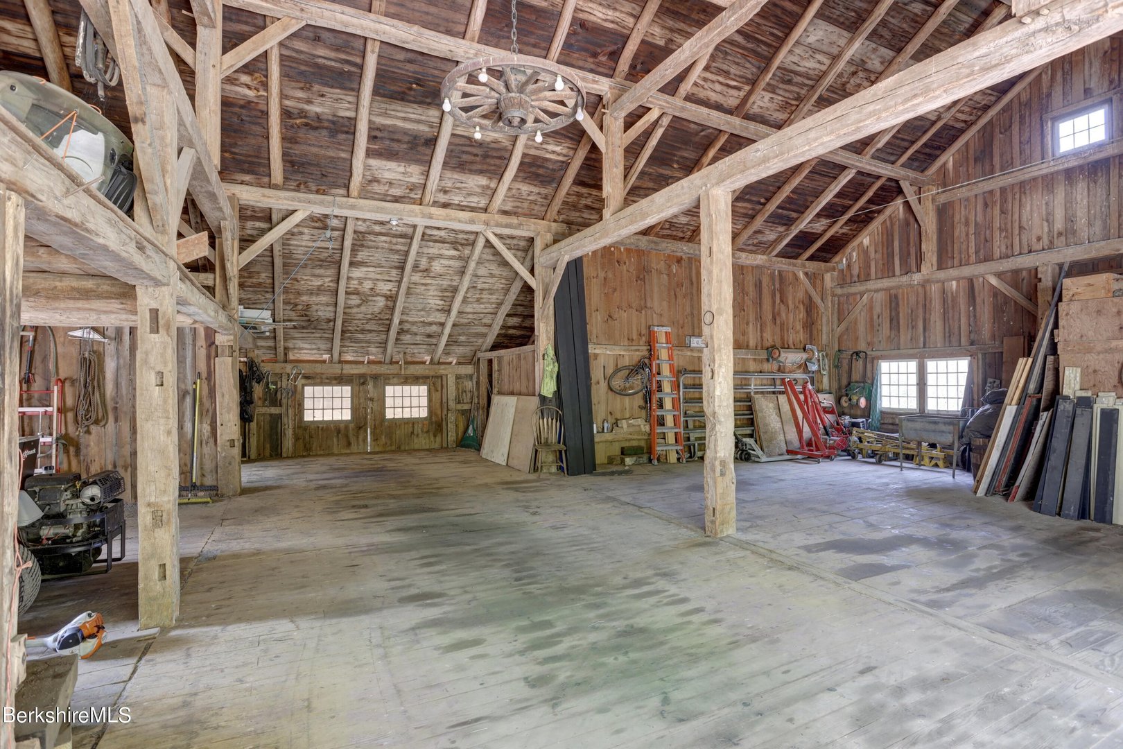 185 Keyes Hill Rd Photo 36