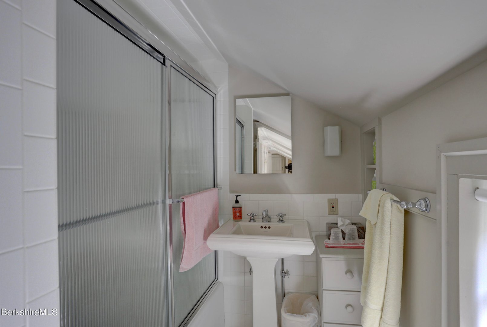 185 Keyes Hill Rd Photo 31