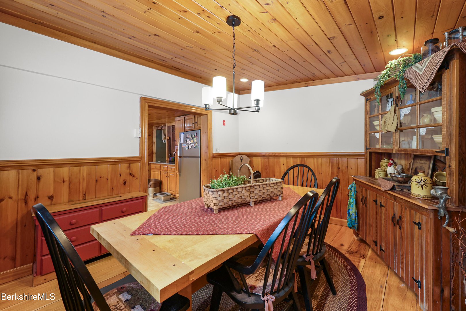 624 River Rd Photo 13