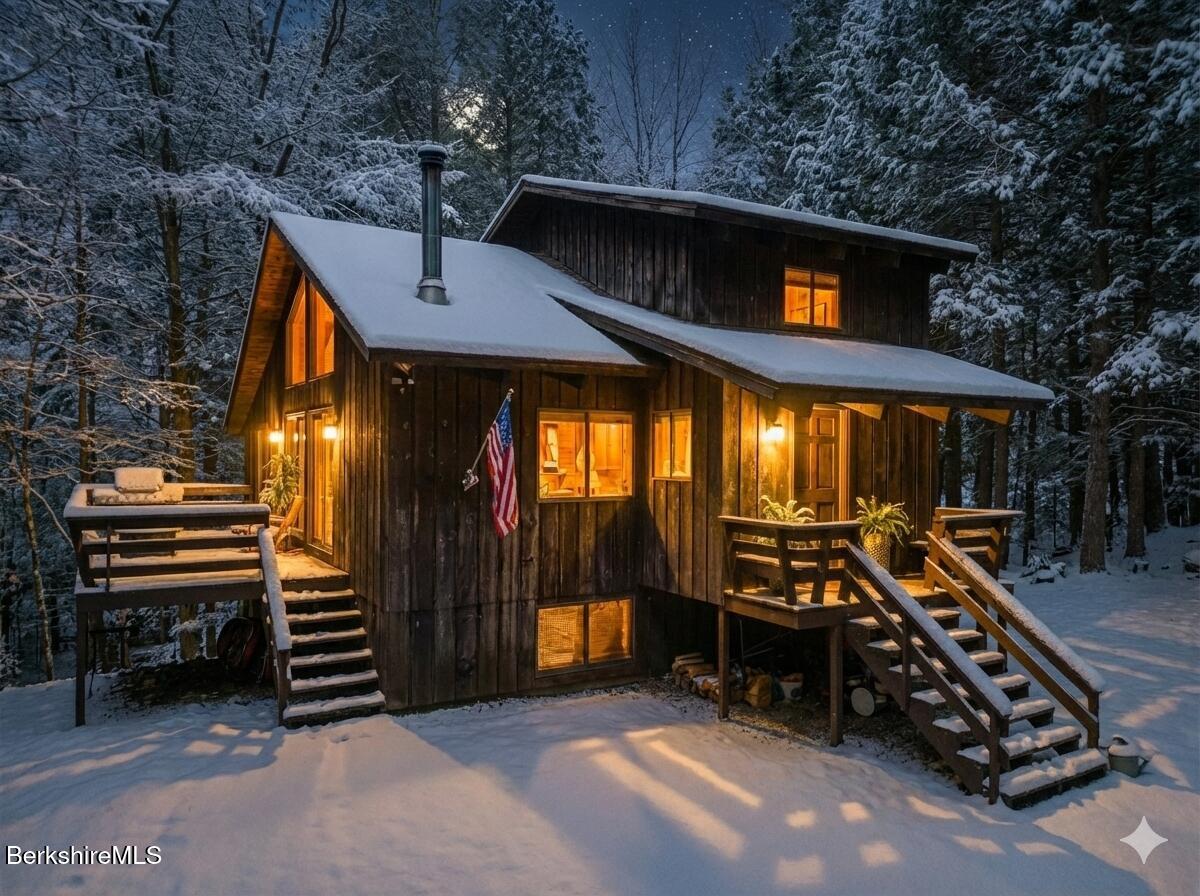 245 Clubhouse Dr Photo 1