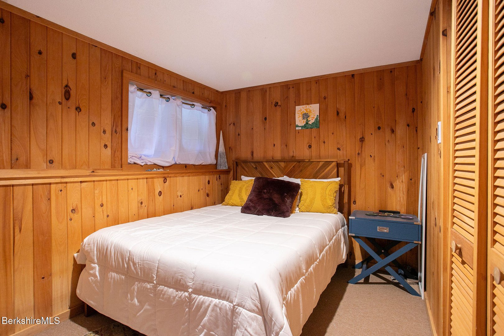 245 Clubhouse Dr Photo 15