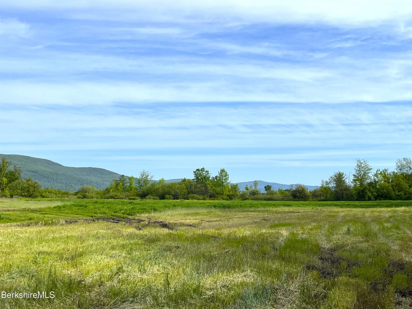 128 E Hoosac St Photo 8