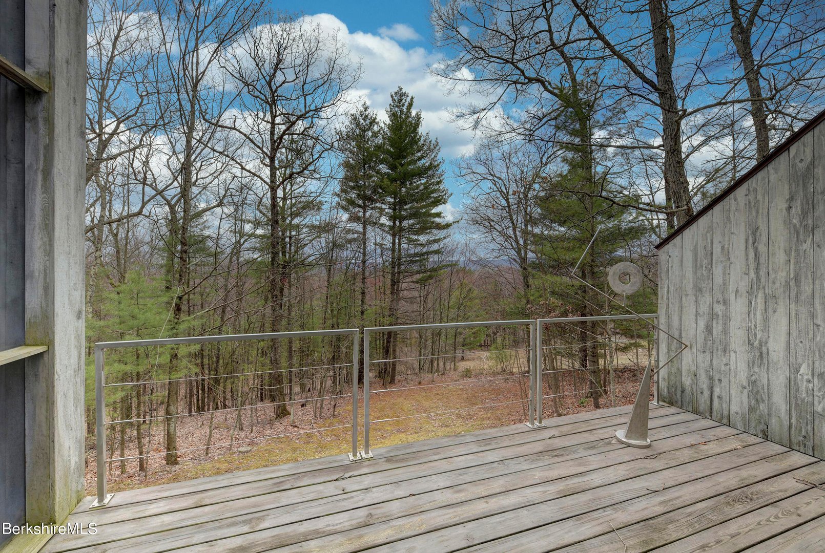 481 Shunpike Rd Photo 17