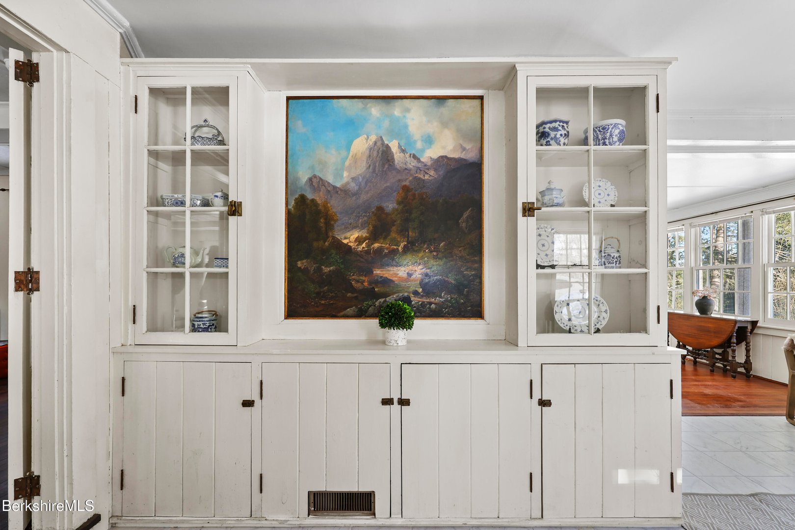 20 Sheffield Egremont Rd Photo 11