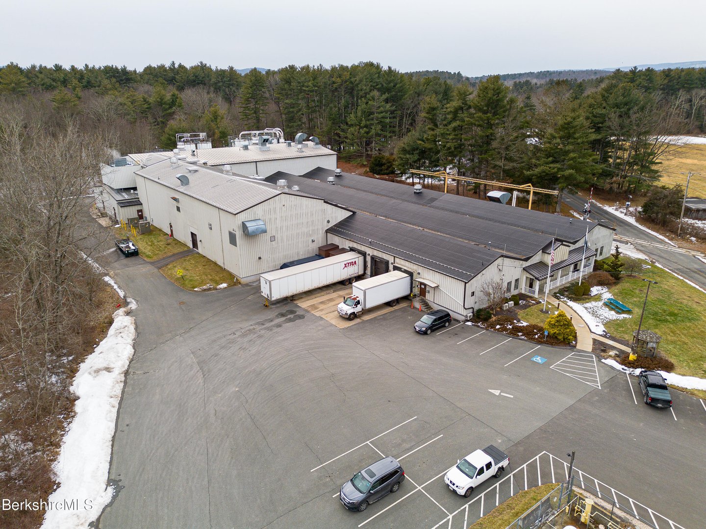 113 Silver St Photo 3