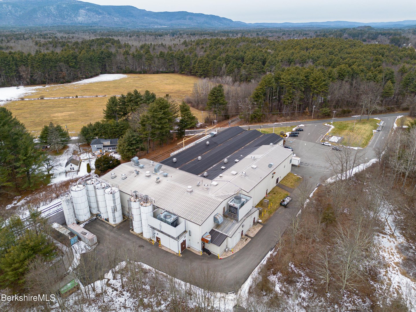 113 Silver St Photo 7