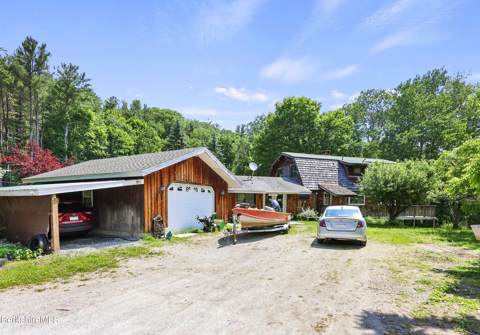 3949 Jacobs Ladder Rd Photo 4