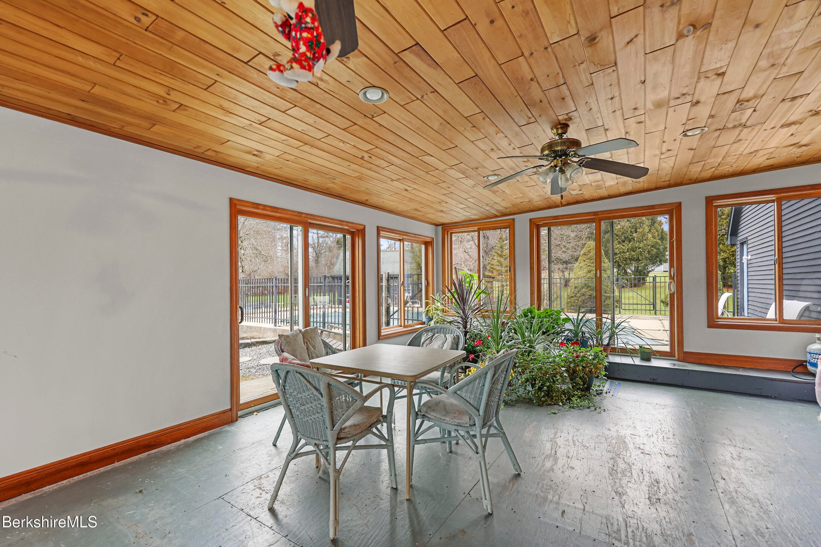 104 Washington Mountain Rd Photo 23