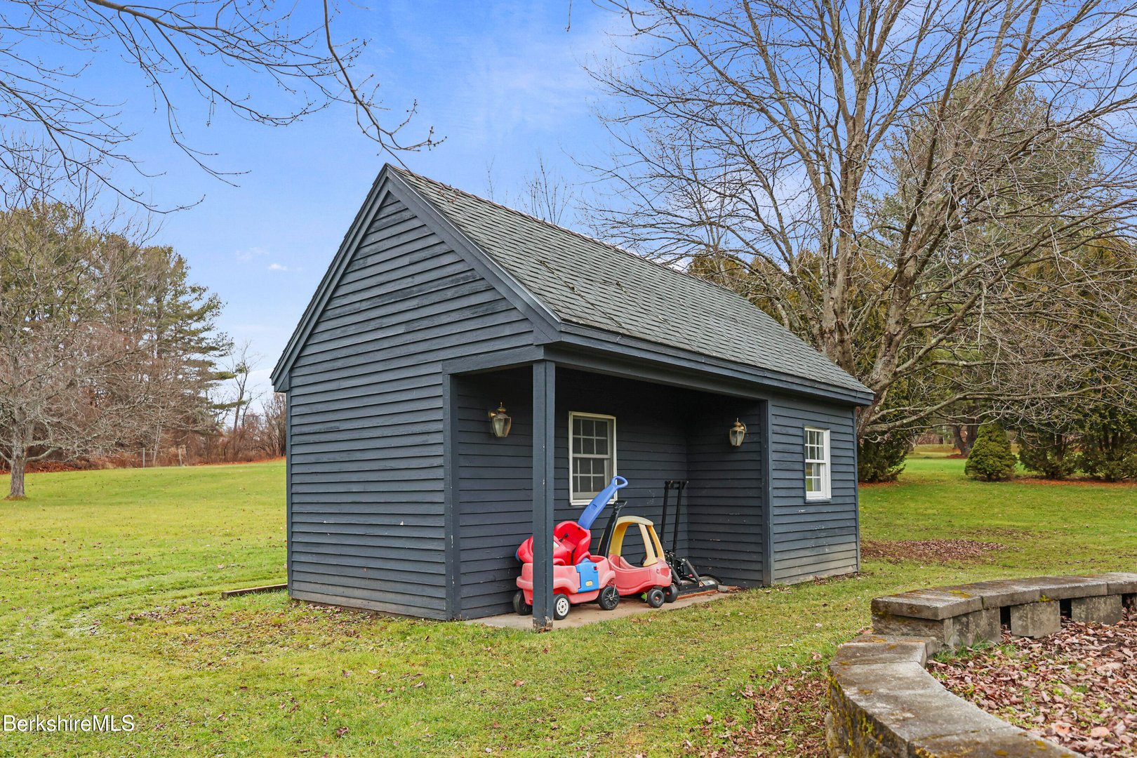 104 Washington Mountain Rd Photo 46