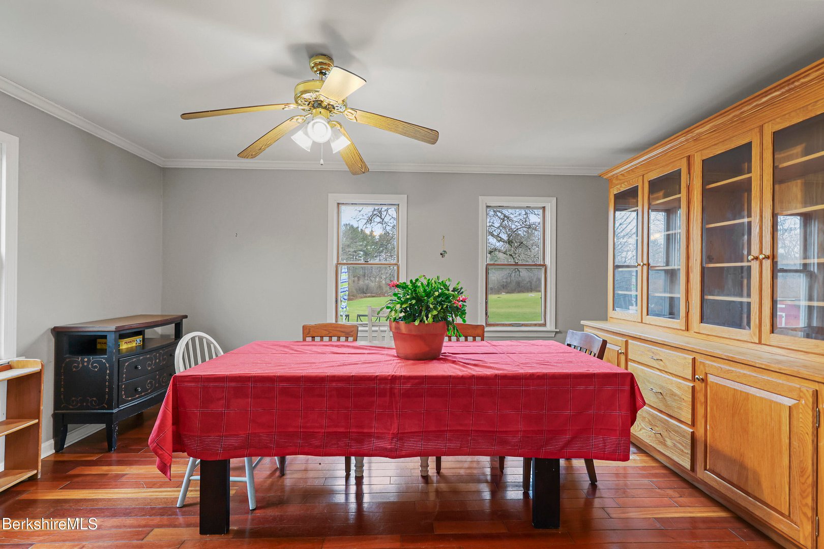 104 Washington Mountain Rd Photo 11