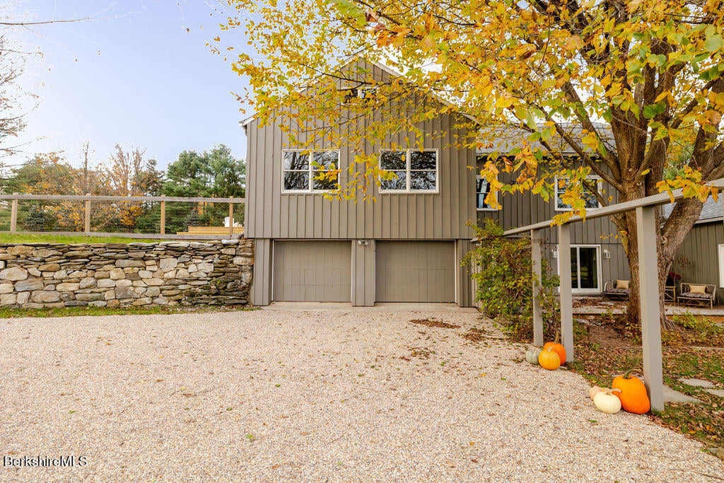 302A Egremont Plain Rd Photo 56