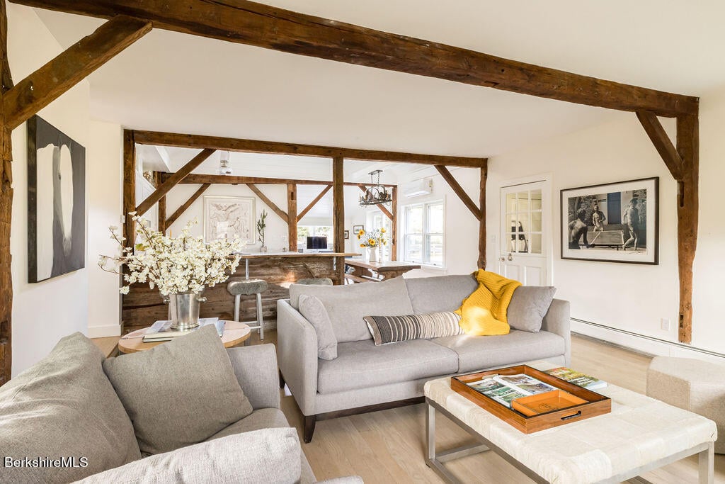 302A Egremont Plain Rd Photo 21