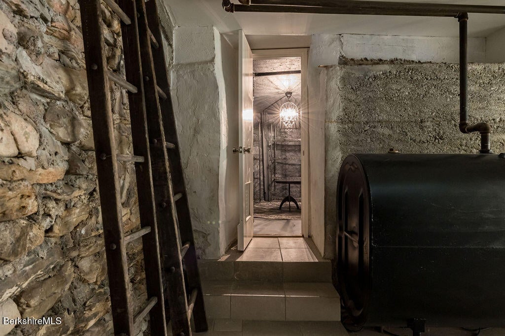 302A Egremont Plain Rd Photo 52