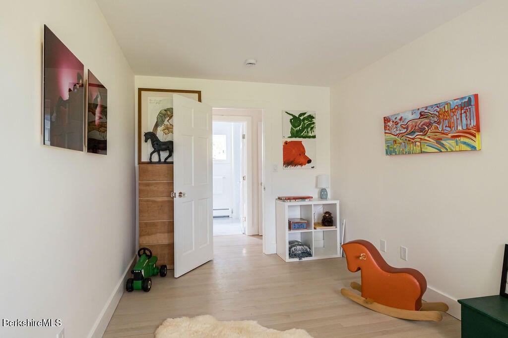 302A Egremont Plain Rd Photo 42