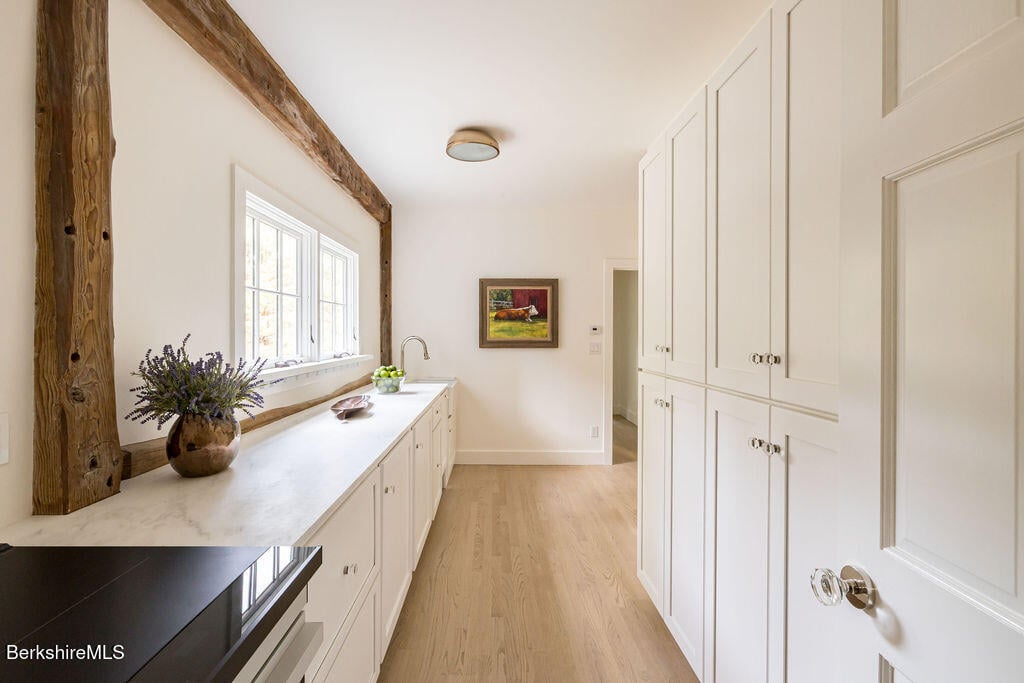 302A Egremont Plain Rd Photo 43