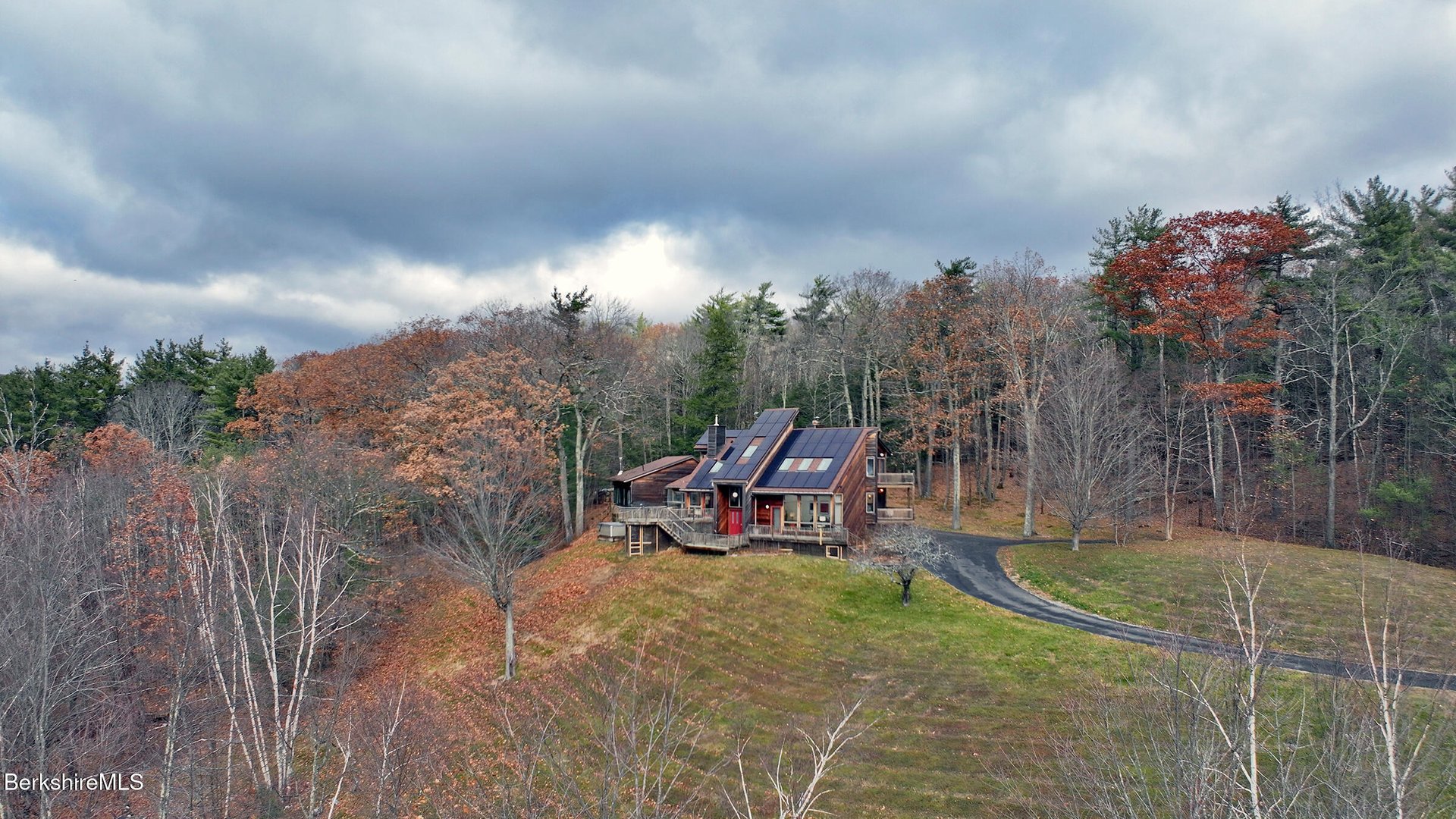 126 Temple Hill Rd Photo 3