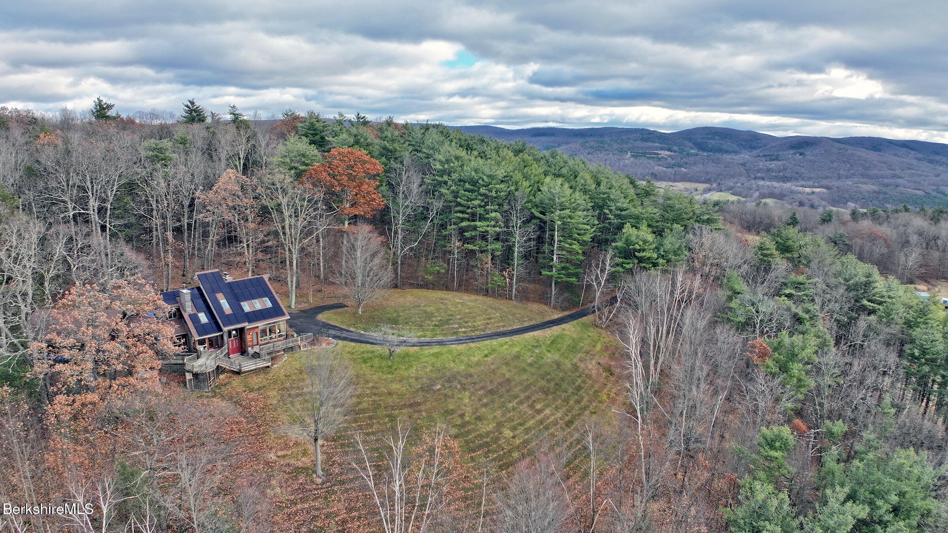 126 Temple Hill Rd Photo 2