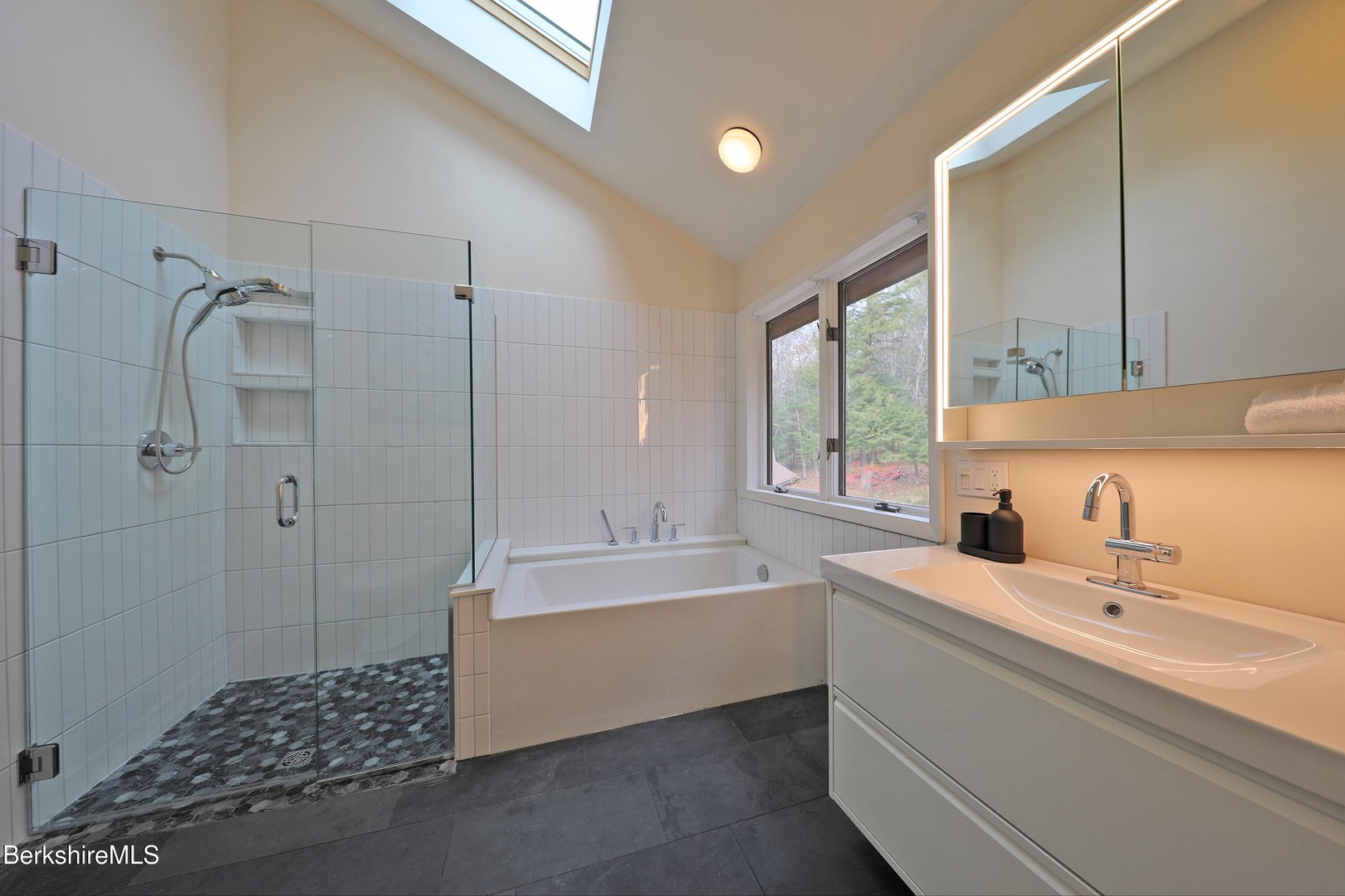 126 Temple Hill Rd Photo 58