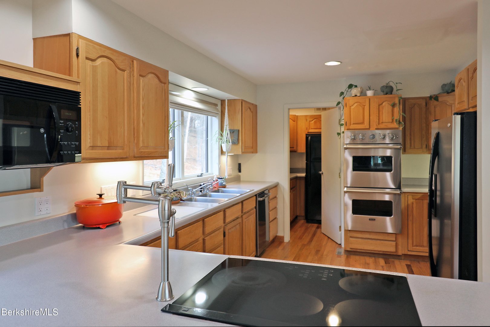 126 Temple Hill Rd Photo 19