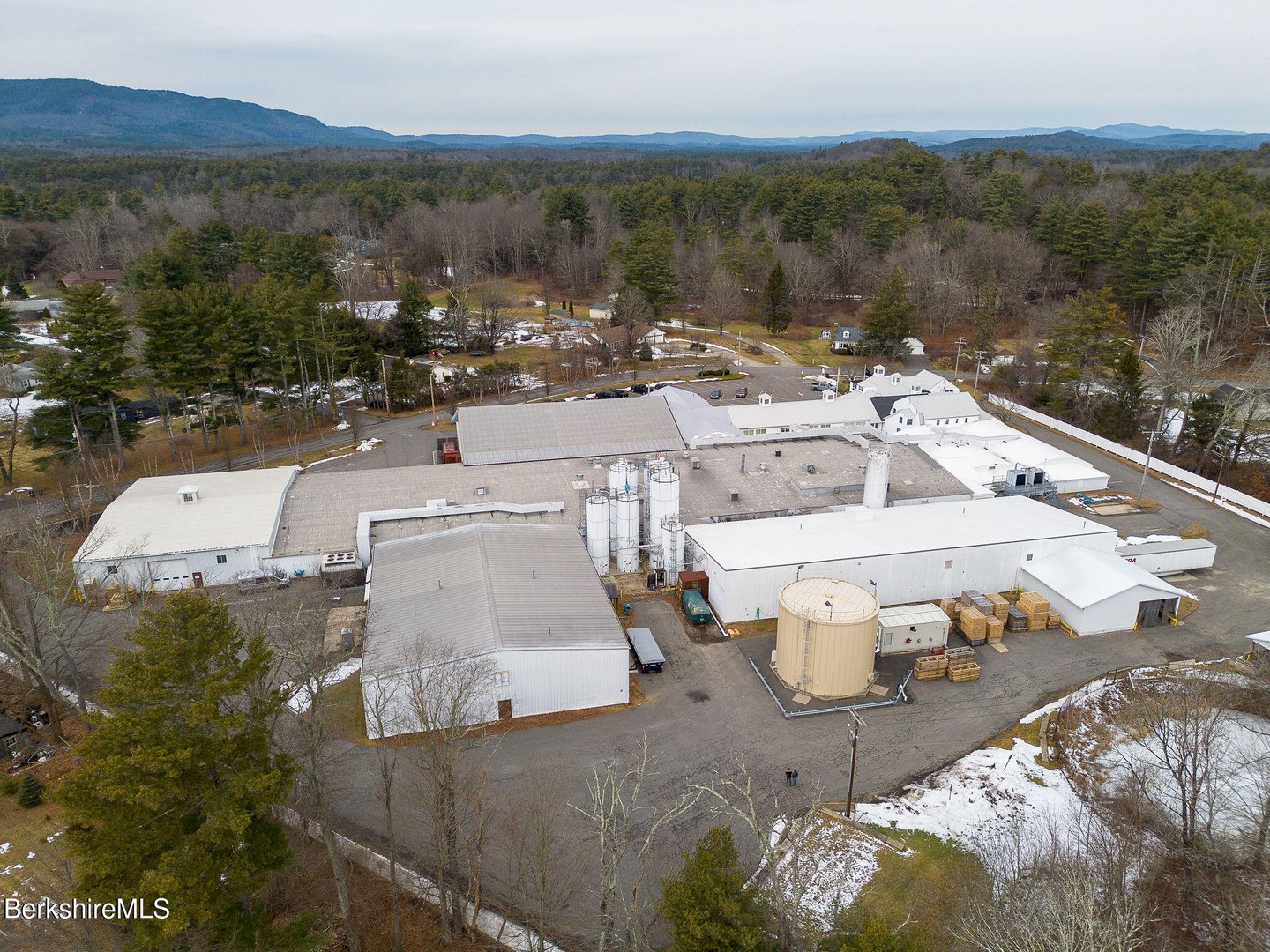 119 Salisbury Rd Photo 9