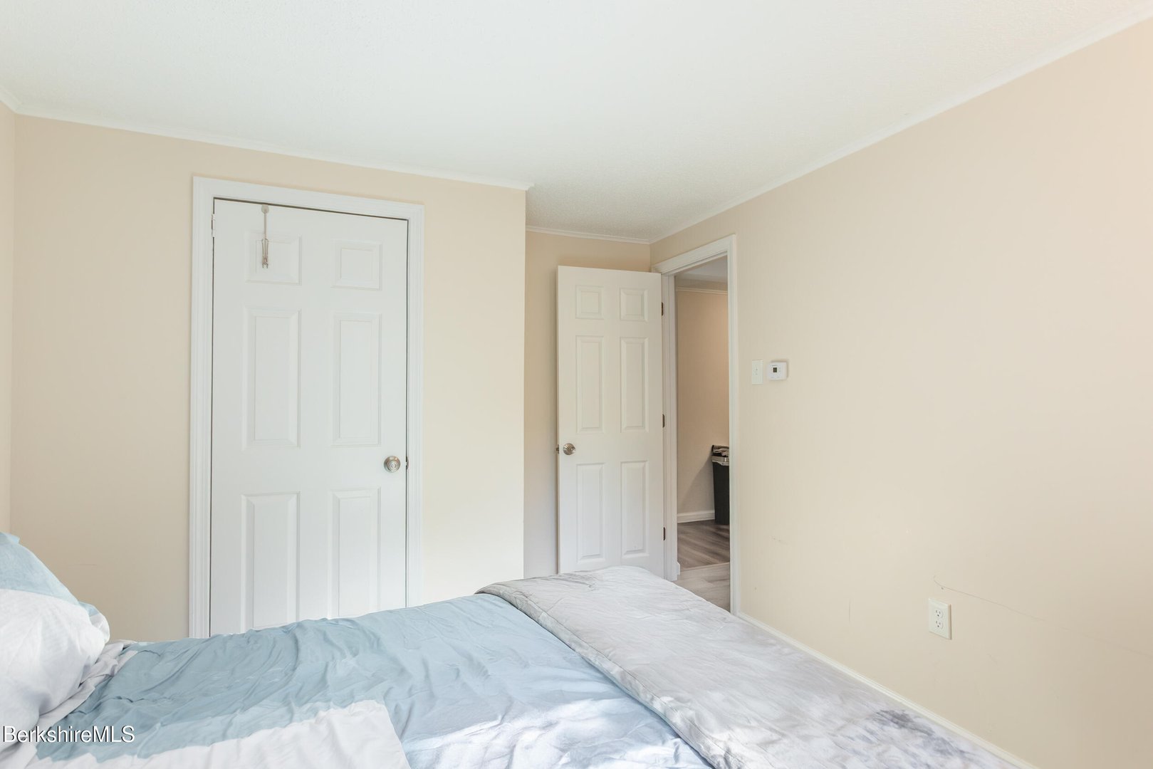 40 Curran Rd Photo 18