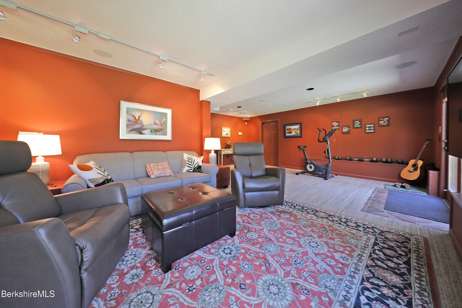 55 Mallard Dr Photo 36