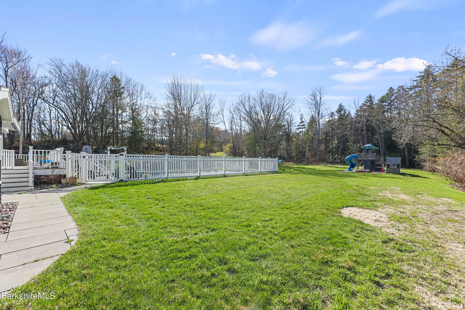 141 Griffin Hill Rd Photo 68