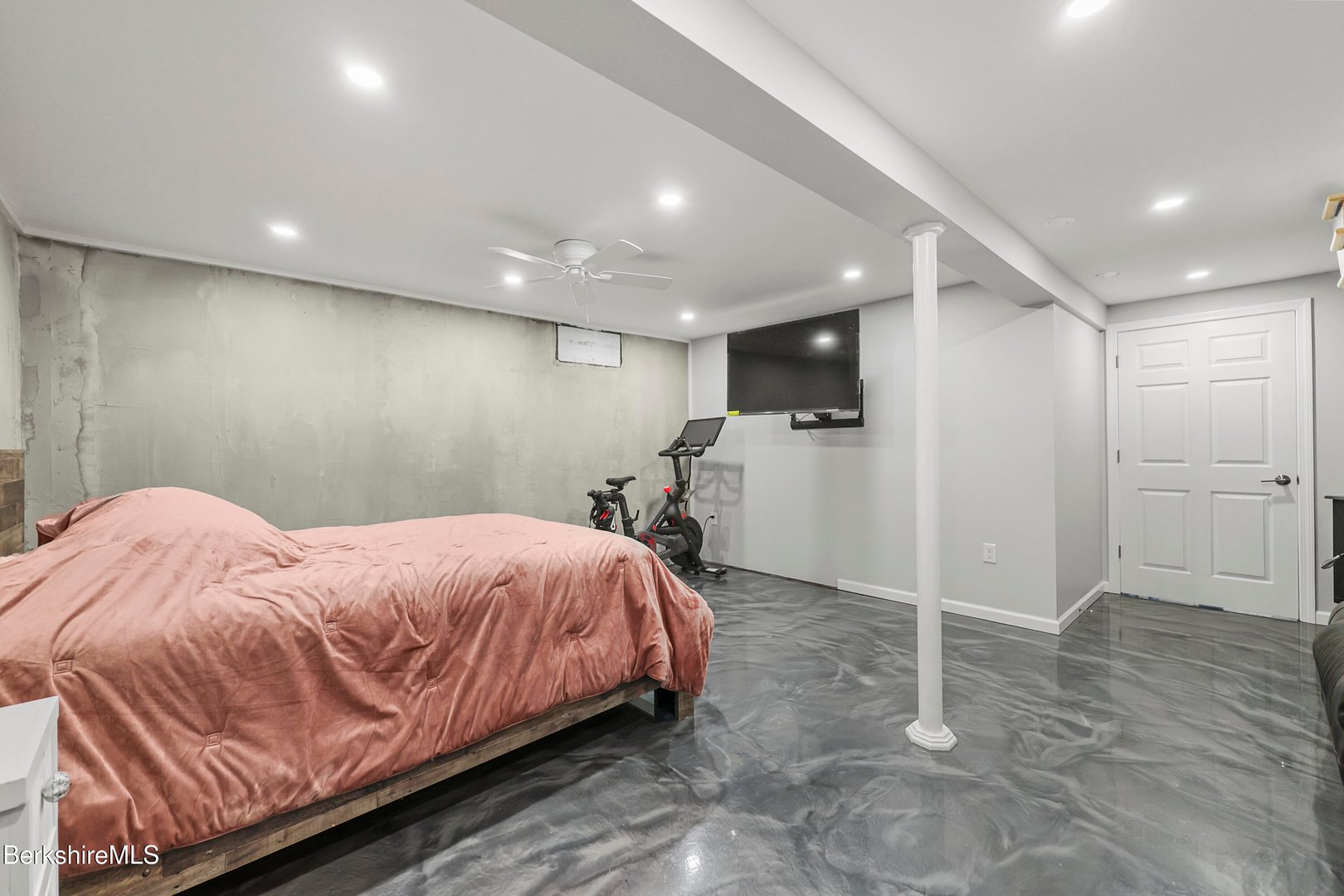 141 Griffin Hill Rd Photo 44