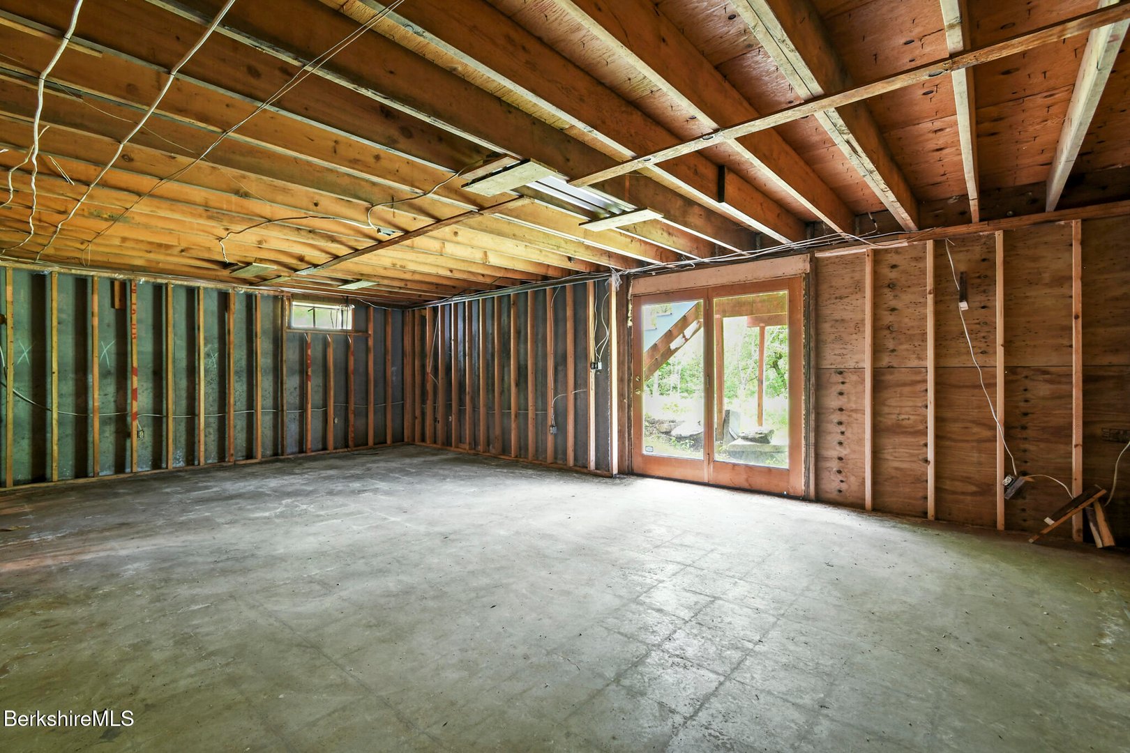 1310 Lenox Rd Photo 33